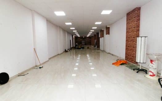 Merkez’de 600 M2 Dükkan